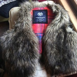 Faux fur vest. Perfection.